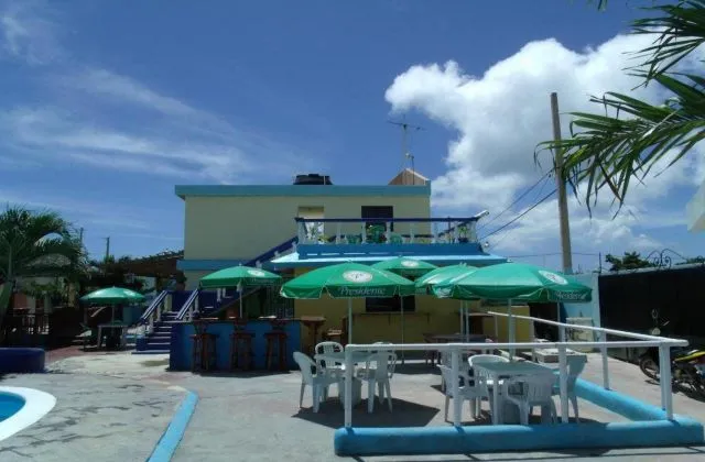 Hotel Sol Azul La Romana bar terraza piscina